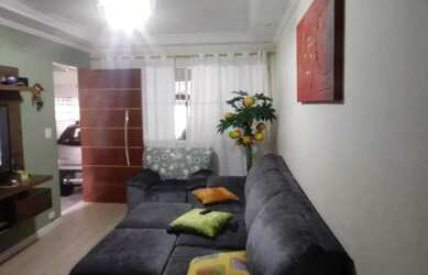 Imagem: A casa possui 2 Dormitórios, 3 Banheiros, 2 Vagas na garagem