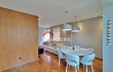 Imagem: O apartamento possui 3 Dormitórios, 2 Banheiros, 1 Vaga na