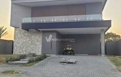 Imagem: A casa em condomínio possui 3 Dormitórios, 5 Banheiros, 4