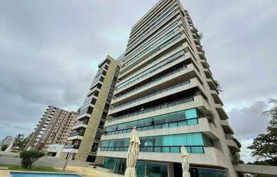 Imagem: O apartamento possui 4 Dormitórios, 5 Banheiros, 3 Vagas na