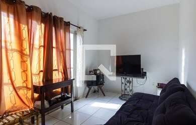 Imagem: A casa possui 5 Dormitórios, 5 Banheiros, 2 Vagas na garagem