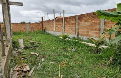 Imagem: O terreno possui 240m² de Área e está localizado em Jardim