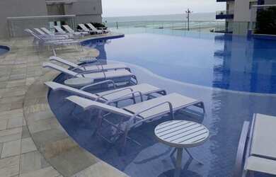 Imagem 7: Vista cinematográfica andar alto de FRENTE PARA O MAR