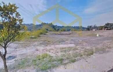 Imagem: O terreno possui 150m² de Área e está localizado em Mombuca