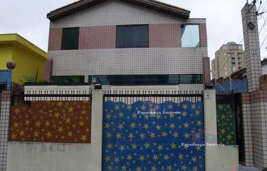 Imagem: O depósito possui 640m² de Área e está localizado em Vila