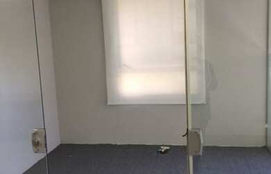 Imagem: O depósito possui 2 Vagas na garagem, 85m² de Área e Imóvel