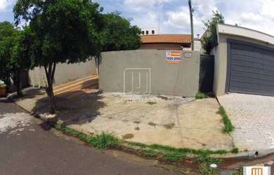 Imagem: O depósito possui 4 Vagas na garagem, 222m² de Área e está