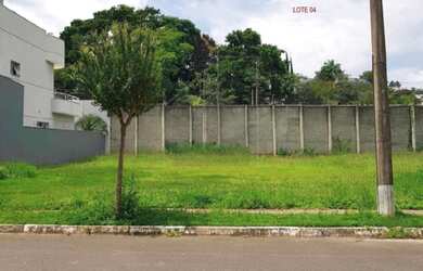 Imagem: O terreno possui 512m² de Área e está localizado em Chácaras