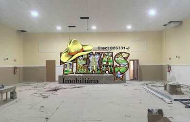 Imagem: O depósito possui 5 Vagas na garagem, 630m² de Área e está