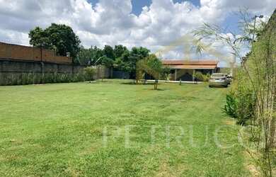 Imagem: A chácara e possui Dormitórios, Suítes, Banheiros, 180-0m²