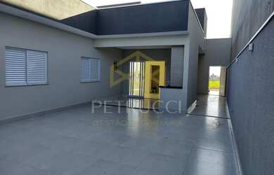 Imagem: A casa em condomínio possui 3 Dormitórios, 3 Banheiros, 2