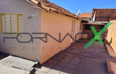 Imagem: A casa possui 1 Dormitório, 1 Banheiro, 10m² de Área e está