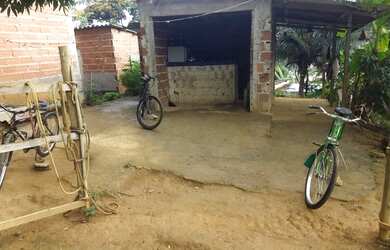 Imagem: O terreno possui 300m² de Área e está localizado em Porto