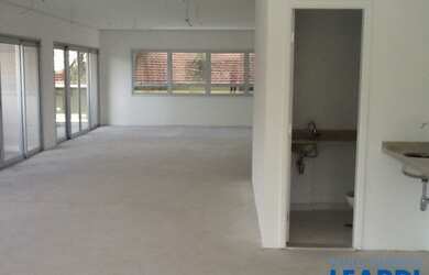 Imagem: O depósito possui 30m² de Área e está localizado em Brooklin