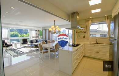 Imagem: O apartamento possui 3 Dormitórios, 4 Banheiros, 3 Vagas na