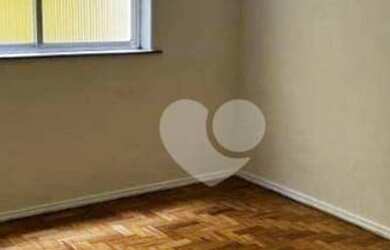 Imagem: O apartamento possui 3 Dormitórios, 2 Banheiros, 70m² de Área