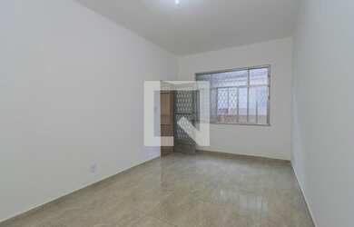 Imagem: A casa possui 2 Dormitórios, 2 Banheiros, 1 Vaga na garagem