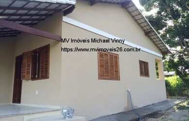 Imagem: A casa possui 2 Dormitórios, 2 Banheiros, 1 Vaga na garagem