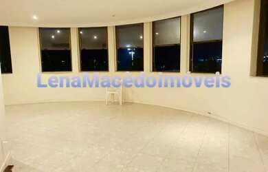 Imagem 7: Frente mar, próximo da estação do metrô amplo 2 quartos com suite...