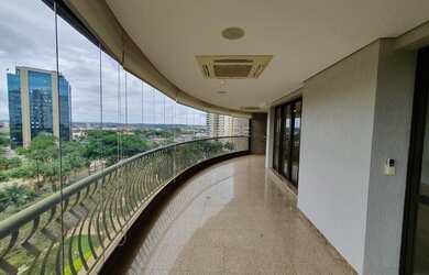 Imagem: O apartamento possui 4 Dormitórios, 5 Banheiros, 5 Vagas na