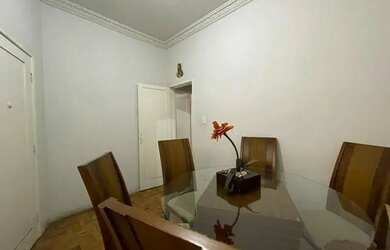 Imagem: O apartamento possui 2 Dormitórios, 1 Banheiro, 50m² de Área