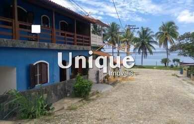 Imagem: A casa à venda possui 3 Dormitórios, 5 Banheiros, 2 Vagas
