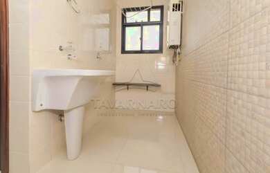 Imagem 12: Apartamento central. Imóvel mobiliado, Guarda roupa, 178m² de Áreae1...