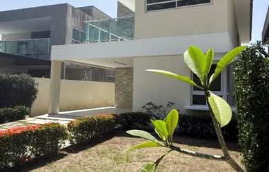 Imagem: A casa à venda possui 4 Dormitórios, 4 Banheiros, 4 Vagas