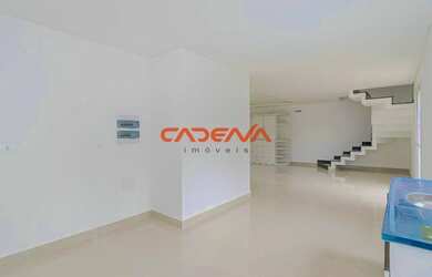 Imagem 3: Sobrado Triplex com 3 quartos e 2 vagas para aluguel no Campo Comprido