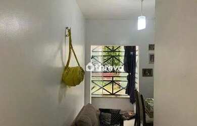 Imagem: O apartamento possui 3 Dormitórios, 1 Banheiro, 1 Vaga na garagem