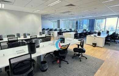 Imagem: O depósito possui 5 Vagas na garagem, 484m² de Área, Imóvel