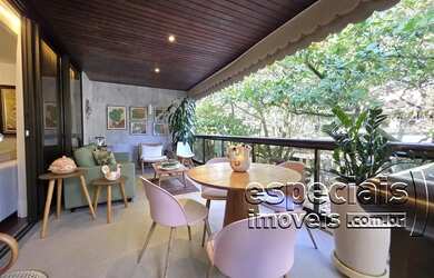 Imagem: O apartamento possui 3 Dormitórios, 4 Banheiros, 3 Vagas na