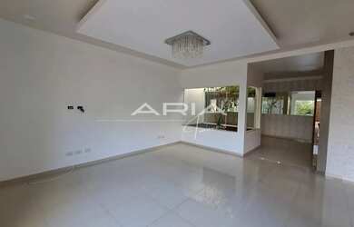 Imagem 9: Casa à VENDA no Condomínio Royal Forest zona Sul Londrina PR