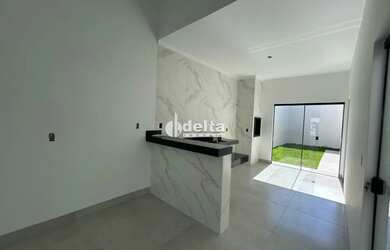 Imagem 2: Casa residencial disponível para venda no bairro Novo Mundo em Uberlândia-MG
