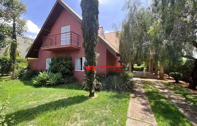 Imagem: A fazenda possui 325m² de Área e está localizado em Terras