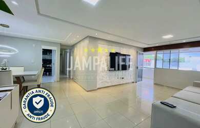 Imagem: O apartamento possui 4 Dormitórios, 2 Banheiros, 2 Vagas na