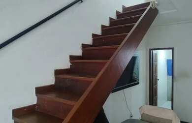 Imagem: A casa em condomínio possui 2 Dormitórios, 2 Banheiros, 1