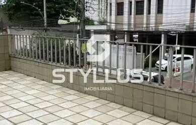 Imagem: A casa possui 5 Dormitórios, 3 Banheiros, 1 Vaga na garagem