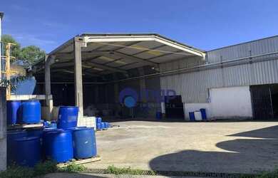 Imagem: O depósito possui 1.500m² de Área e está localizado em