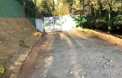 Imagem: O terreno possui 175m² de Área e Imóvel novo e está localizado