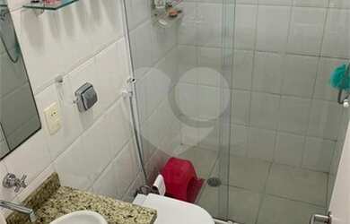 Imagem 9: O apto tem 105 mts, 01 dormitório grande e 01 suíte, a sala tá ampliada (abrimos o terceir