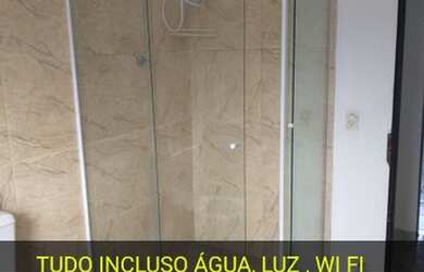 Imagem: A casa possui 2 Dormitórios, 1 Banheiro, 2 Vagas na garagem