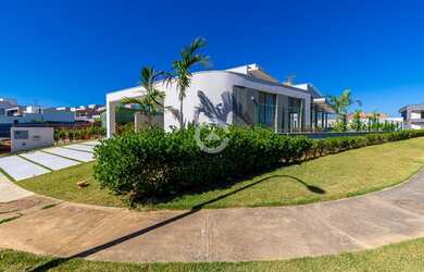 Imagem: A casa em condomínio possui 4 Dormitórios, 5 Banheiros, 4