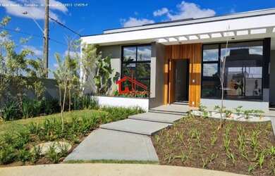 Imagem: A casa em condomínio possui 3 Dormitórios, 4 Banheiros, 4