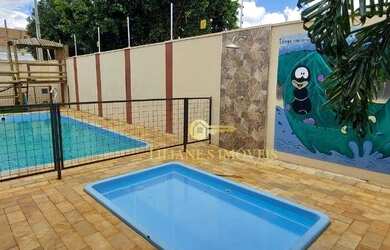 Imagem: A casa possui 2 Dormitórios, 2 Banheiros, 3 Vagas na garagem