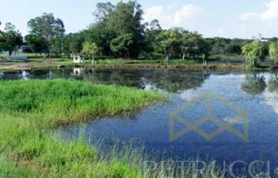 Imagem: O terreno possui 290m² de Área e está localizado em Artur