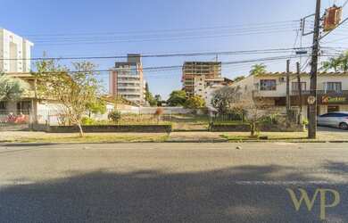 Imagem: O terreno possui 776m² de Área e está localizado em Anita