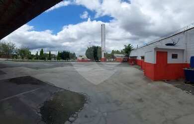 Imagem: O depósito possui 5 Vagas na garagem, 5.263m² de Área e