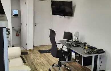 Imagem: O depósito possui 1 Vaga na garagem, 25m² de Área e está