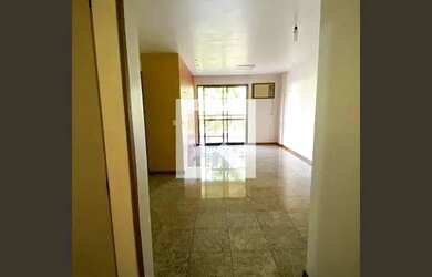 Imagem: O apartamento possui 3 Dormitórios, 3 Banheiros, 2 Vagas na